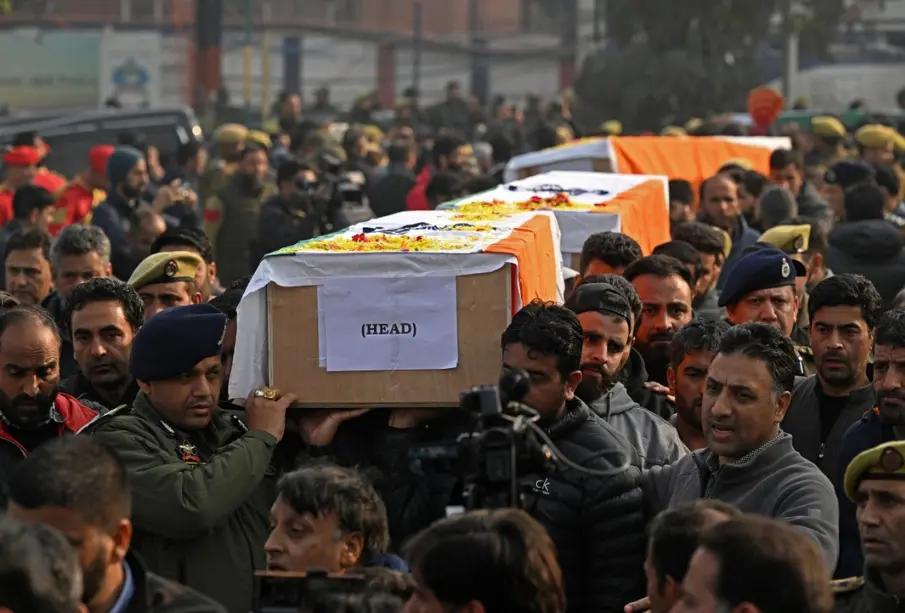 Nueve muertos en India por detonación “accidental” de explosivos incautados