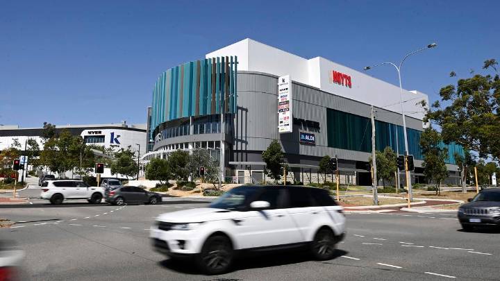 Karrinyup Shopping Centre: Staff forced to park off-site again as parking crunch continues