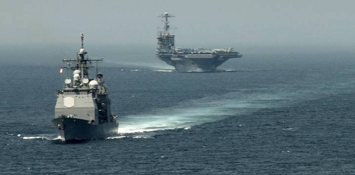 Avistan buques de guerra de Estados Unidos a 50 km de la costa de Venezuela