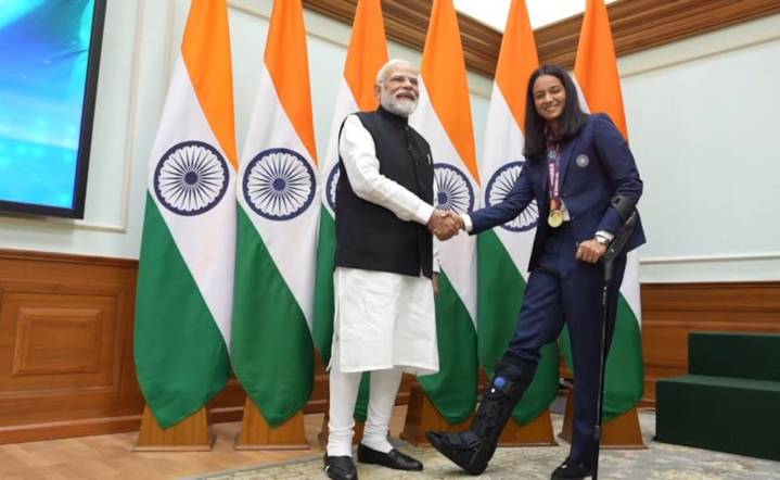Pratika Rawal Receives World Cup Medal After ICC Rule Flex: Poses with PM Modi in Historic Photo