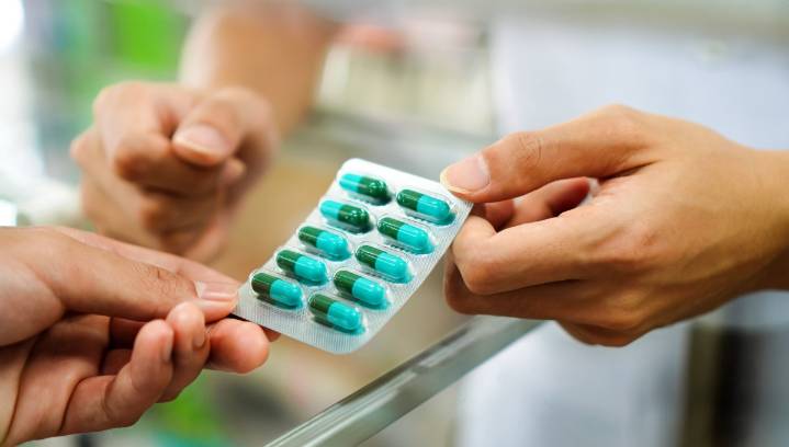 El “por si acaso” no es la vía: la automedicación y uso irresponsable de antibióticos fortalecen las bacterias