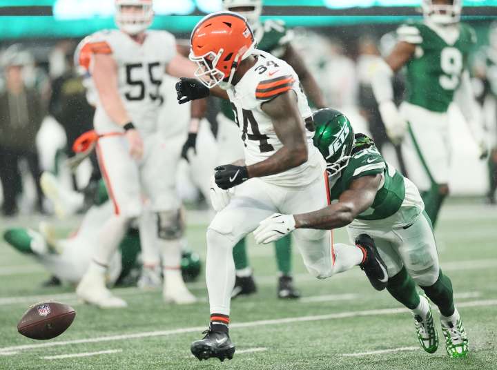 Jets star had big day vs. Browns, channeling Muhammad Ali after coaches doubted him: ‘Say my name’