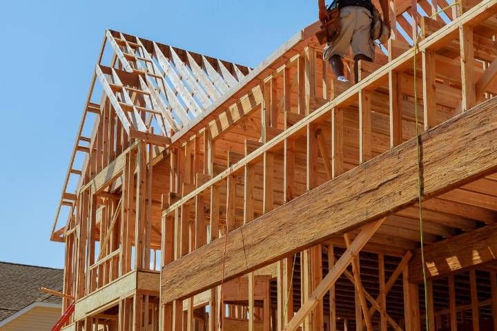 Barrasso Introduces Bill to Repeal Green New Deal Housing Mandates