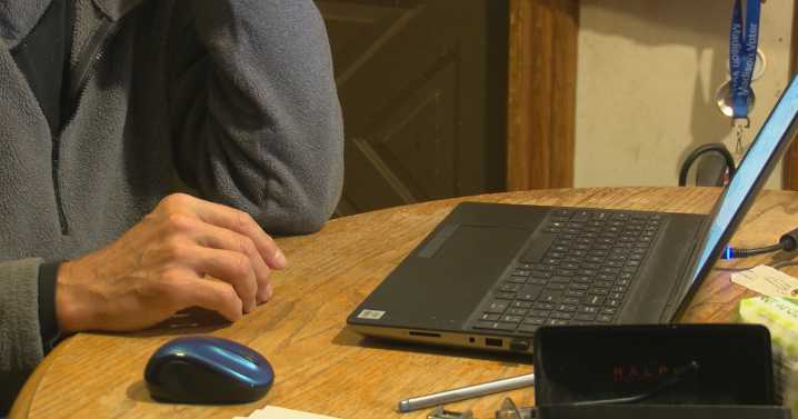 Federal workers in Madison face uncertainty as government shutdown ends