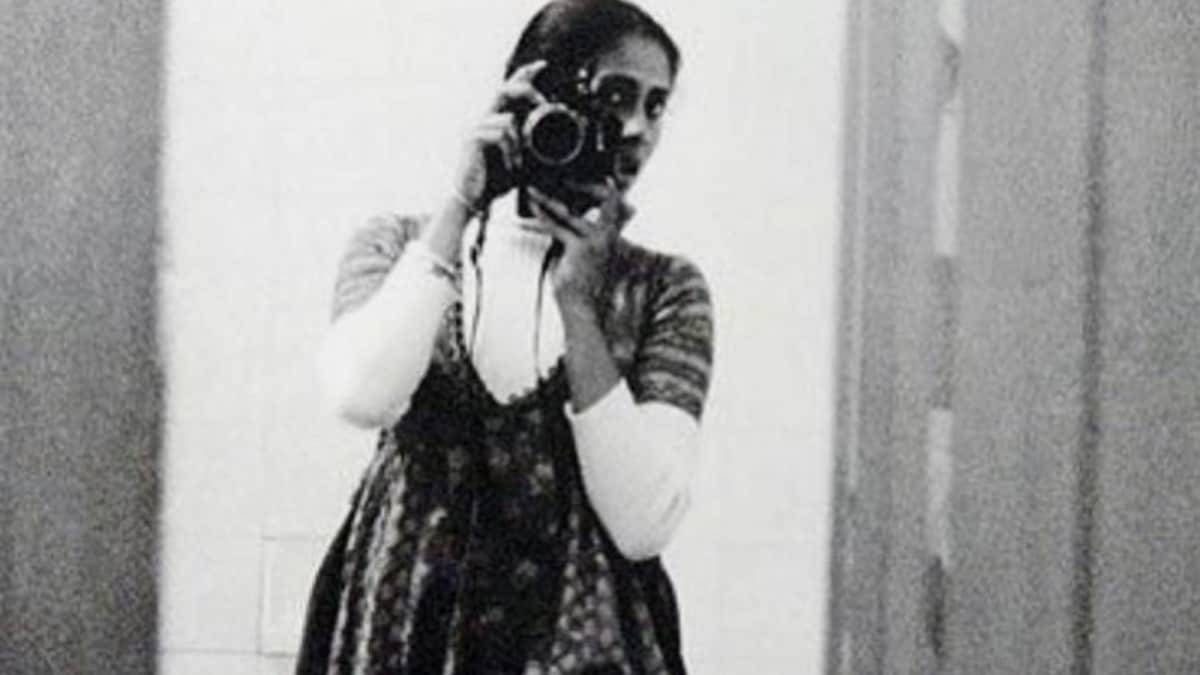 She Won Two National Awards, Loved A Married Man, Left The World Dressed As A Bride At 31