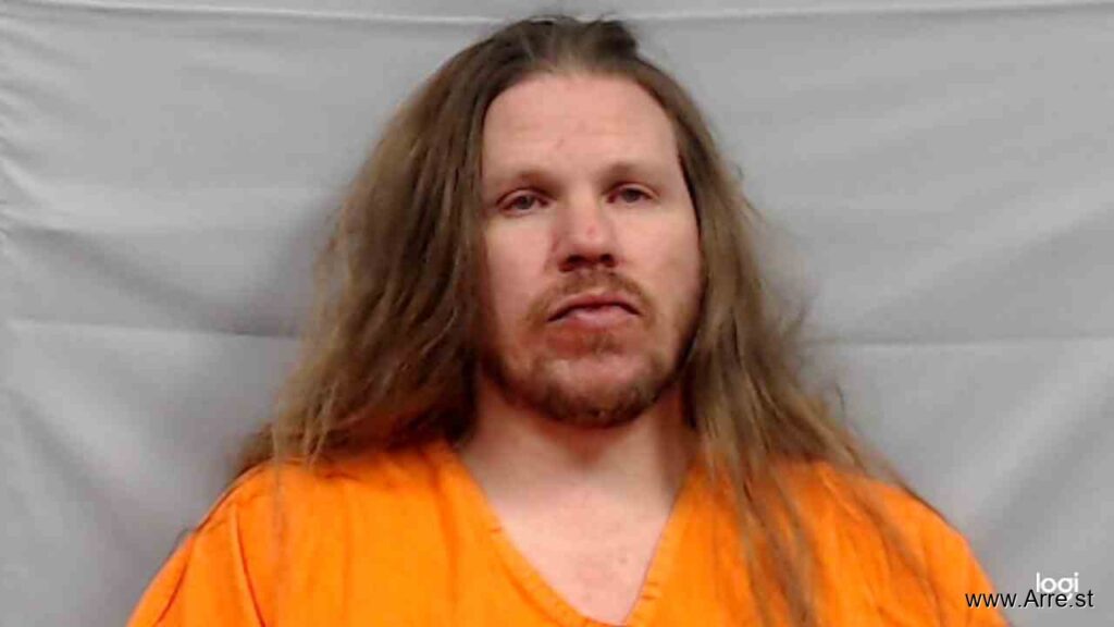 Man Arrested After Late-Night Domestic Incident in Downtown Lewisburg