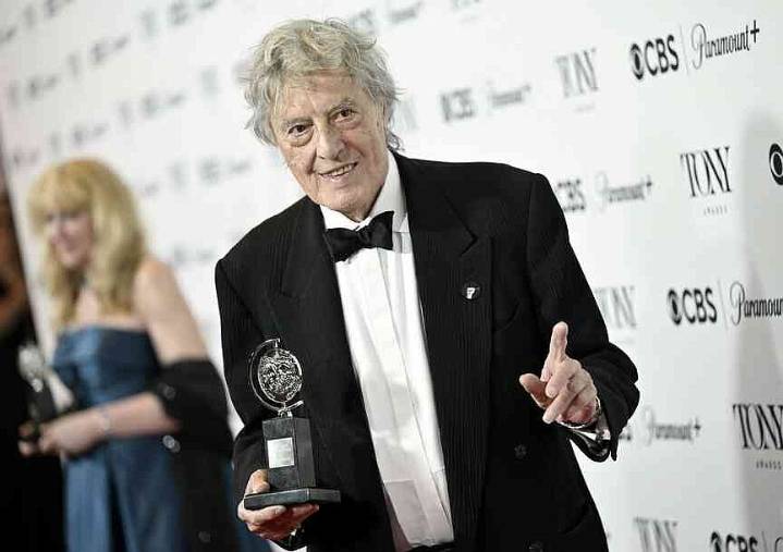 Playwright Stoppard dies at 88