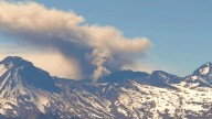 Volcán Planchón Peteroa registra nueva actividad y Senapred no descarta episodios de mayor energía