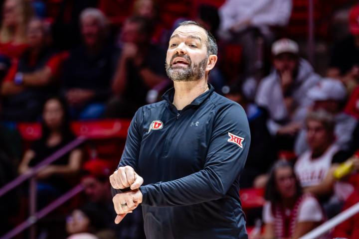 Utah Improves To 3-0, Following 87-69 Win Over Holy Cross