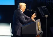 El presidente de Chile y el de Colombia critican el negacionismo climático de Trump, ausente en la COP30