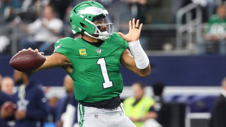 Eagles’ Jalen Hurts tries to put finger on what went wrong during Cowboys meltdown