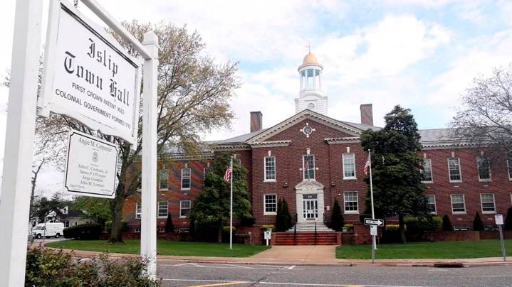 Islip officials reject proposed 2026 town budget