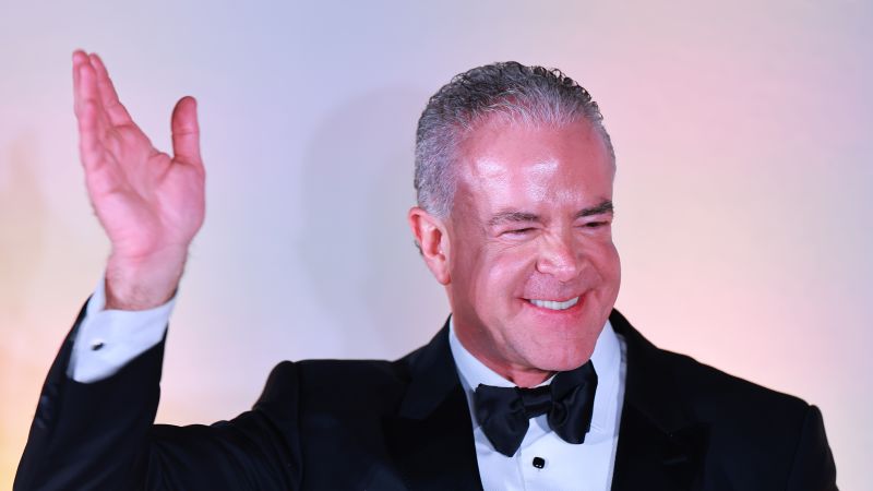 Sheinbaum se pronuncia sobre investigaciones contra Raúl Rocha, dueño de Miss Universo