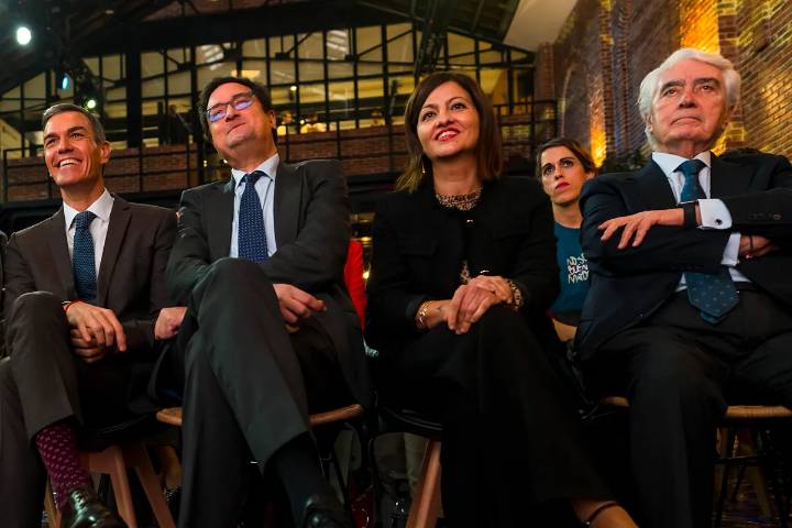 El antídoto del Gobierno contra la pornografía en menores llegará con dos años de retraso