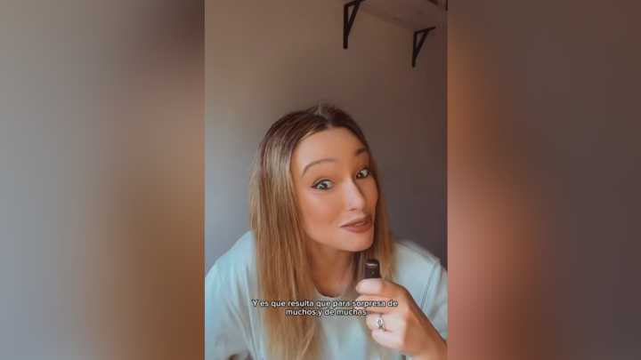 María, auxiliar de enfermería: "Para muchos seguimos siendo simplemente limpiaculos, pero somos sanitarios, hay que tener muy poca vergüenza"