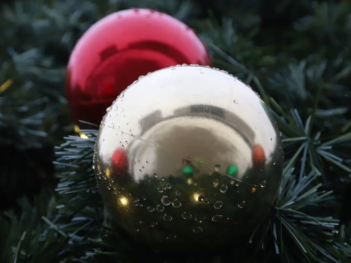 Parade of Lights returns to Echo Bay