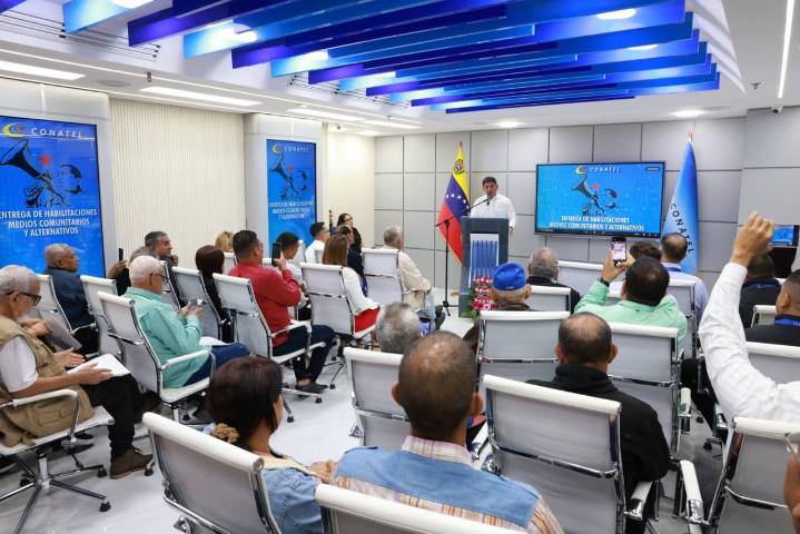 Conatel agiliza trámites y suma 294 emisoras comunitarias habilitadas