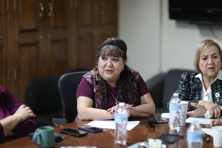 Planean foro de tanatología para apoyar a cuidadores de personas mayores en Juárez