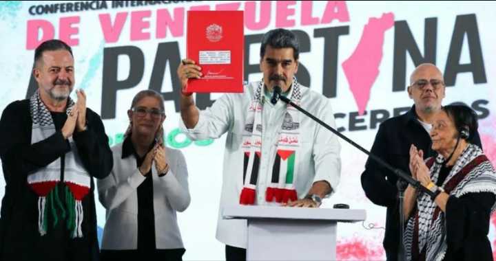 Maduro conmemora primer aniversario de Ley Orgánica Libertador Simón Bolívar