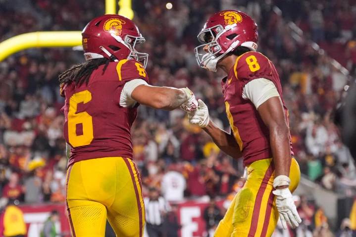 Big Ten: No. 17 USC tries to keep its playoff hopes alive