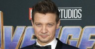 Jeremy Renner Accused 'of Flooding Women’s Phones With Explicit Photos'