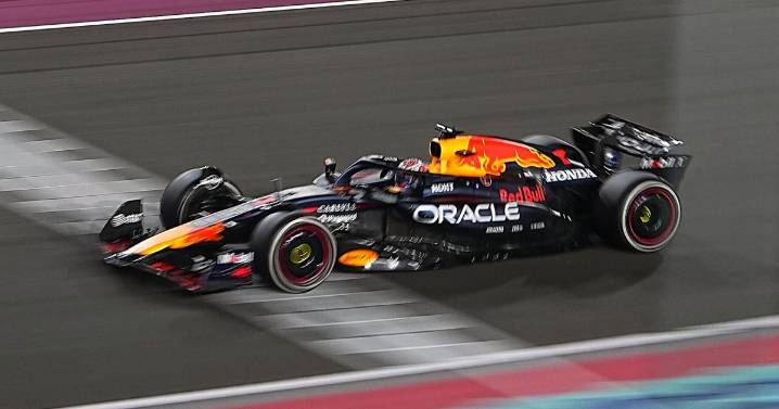 Verstappen wins Qatar GP as F1 title fight with Norris and Piastri goes to final race
