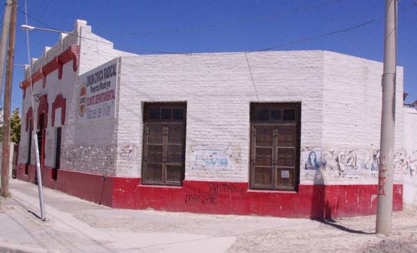 Juventud radical recibe donaciones para el comedor Abrazando Corazones