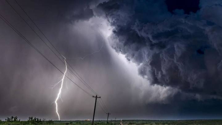 Alerta meteorológica por tormentas para todo el día de hoy en seis provincias