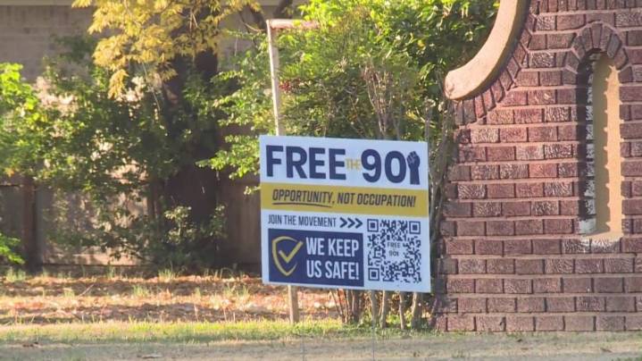 "Free the 901" features voting registration at block party