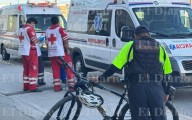 Lo atropella una camioneta mientras cruzaba por el paso peatonal