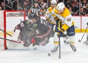 Photos: Chicago Blackhawks lose 4-3 to the Nashville Predators at the United Center – Chicago Tribune