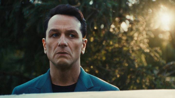 Where Does The Beast In Me Take Place? The Netflix Thriller's Filming Locations & Setting Explained