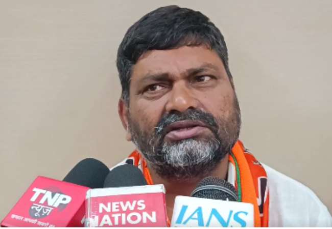 Bihar: Jan Suraaj Party candidate from Munger joins BJP day befor...