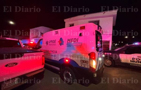 Hombre es atacado a balazos por motociclistas