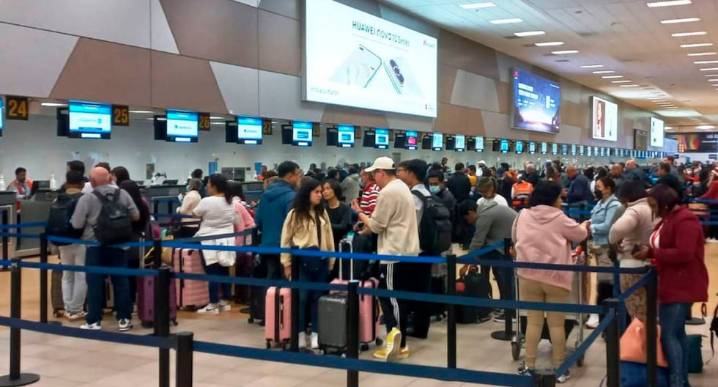 Latam evalua cancelar cuatro nuevas rutas y pide solucionar con urgencia tema de la TUUA