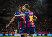 Barcelona vuelve a la persecución del Real Madrid tras victoria 3 a 1 sobre el Elche
