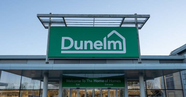 Dunelm's 'pretty' robin dinner set 'looks expensive' and 'isn't just for Christmas'