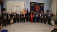 Alicante entrega las estatuillas acreditativas a los finalistas de la 19ª Gala "Festers d´Alacant".