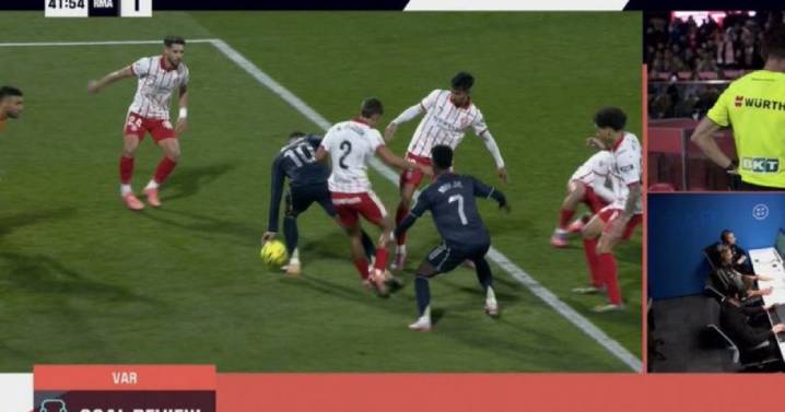 Polémica en Montilivi: el gol que anuló el VAR a Mbappé por mano