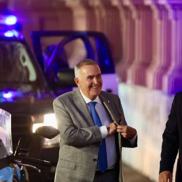 Un gobernador peronista declara su predisposición a acompañar la reforma laboral que impulsa Javier Milei