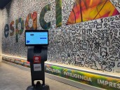 Dos robots de asistencia atenderán a los participantes en el Congreso de Universidad y Discapacidad