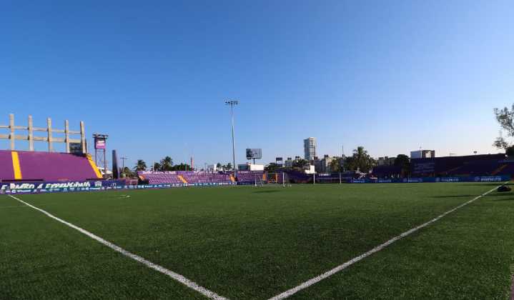 “El Monstruo Morado”: la casa de Racing de Veracruz que busca llegar a Liga Expansión