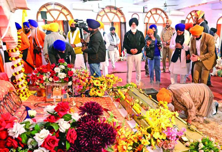 LG lauds J&K Police for unearthing, dismantling pan