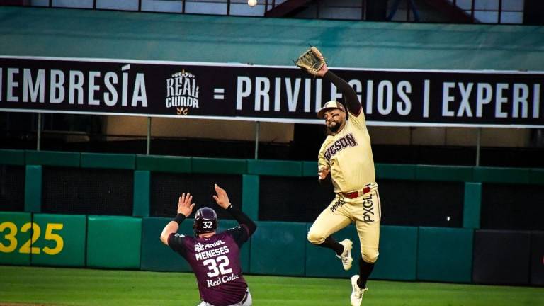 Tomateros de Culiacán evita la barrida ante Tucson
