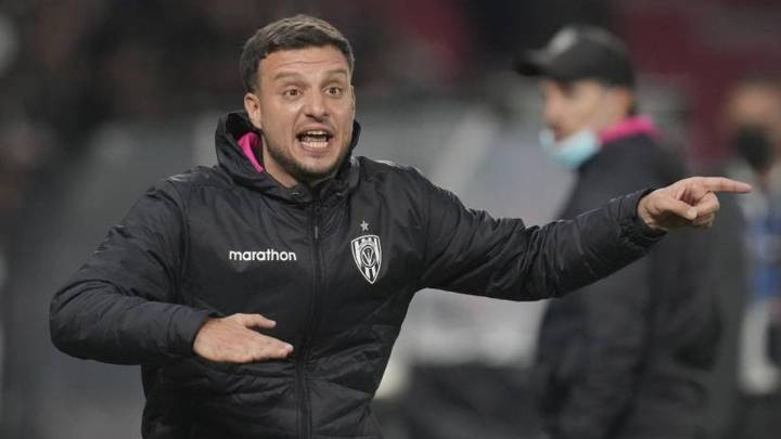 "En algún momento voy a dirigir a Newell's": la fuerte convicción de un director técnico que trabajó en Europa