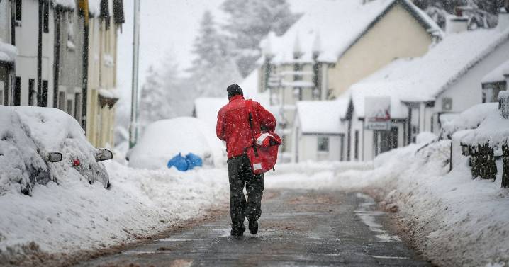 Postman shares 'best way' to ensure you get your post and parcels this Christmas