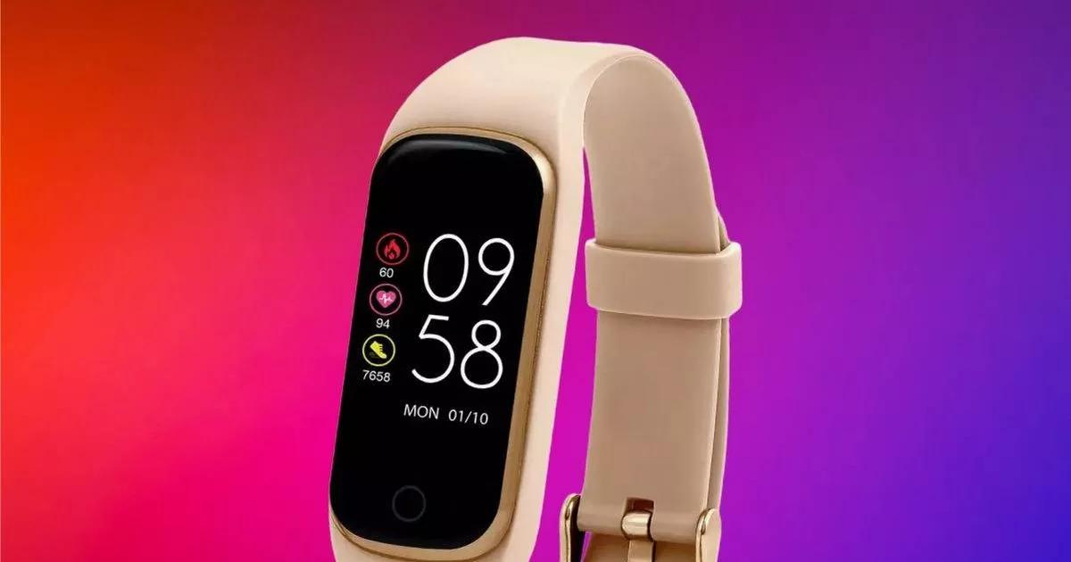 Argos Black Friday deal lets shoppers bag 'brilliant' smartwatch for less than £2