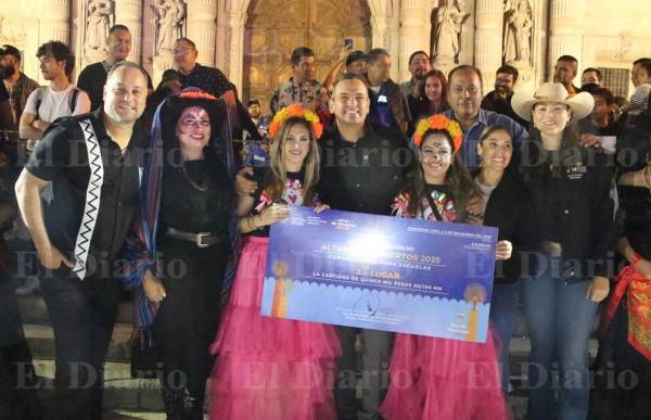 Video y galería.- Danza, canto y mucho color en Festival del Día de Muertos