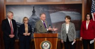 The Eight Senators Who Broke With Democrats to End the Shutdown