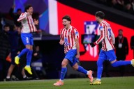 Desahogo agónico. Julián le ganó a Lautaro: un gol del as de espadas de Atlético de Madrid para fortalecerse en la Champions